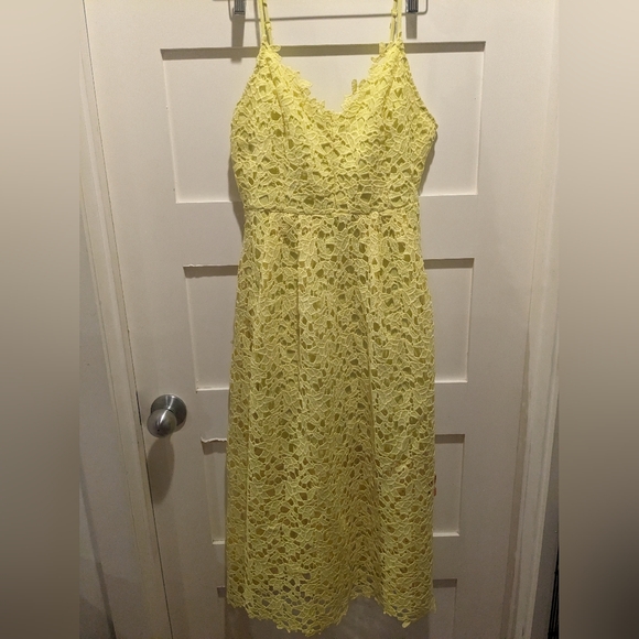 ASTR The Label Yellow A Line Midi Lace Dress Size M - Picture 1 of 4